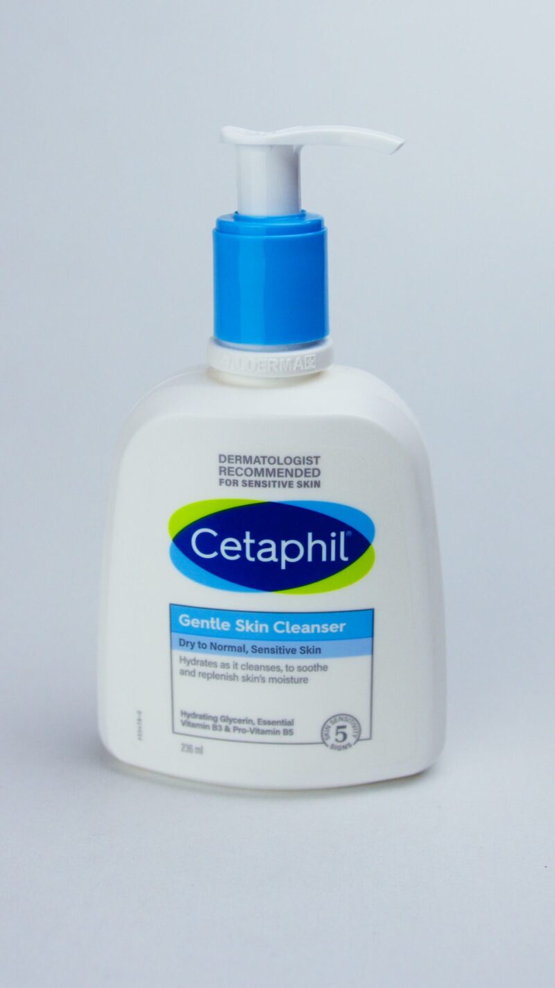 CETAPHIL LOTION NETTOYANT PEAUX SECHES 236 ML