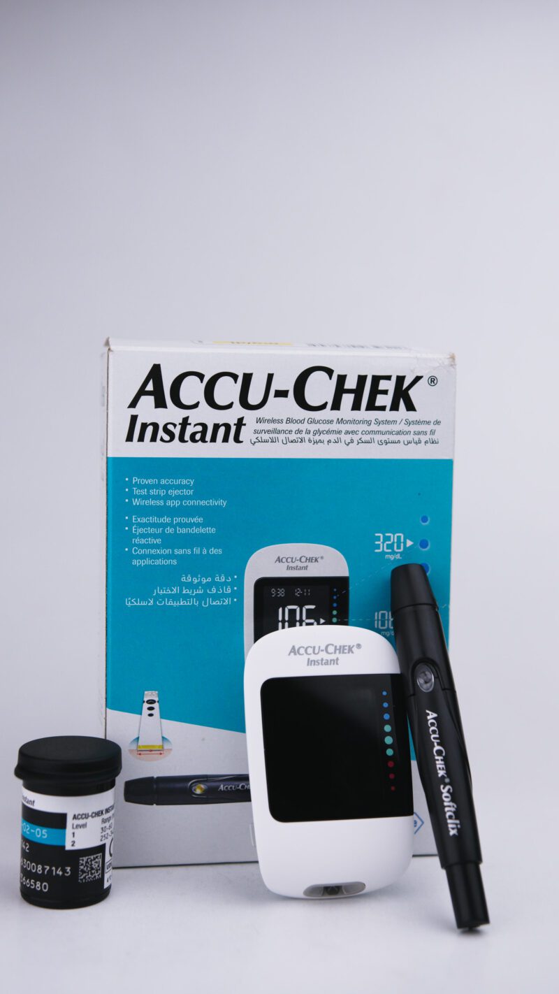ACCU-CHEK INSTANT APPAREIL
