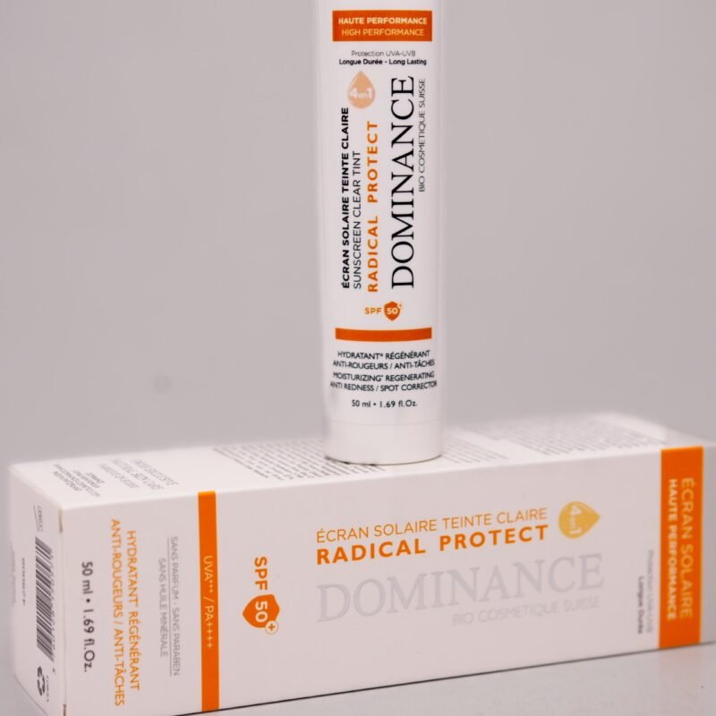 DOMINANCE ECRAN SOLAIRE TEINTE SPF50+